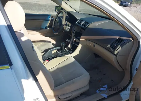 2005 Honda Accord 2.4 Lx из США, поврежденный, VIN 1HGCM56445A127796